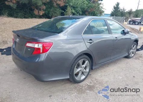 2013 Toyota Camry Se V6 z USA, uszkodzony, nr VIN 4T1BK1FK9DU529927